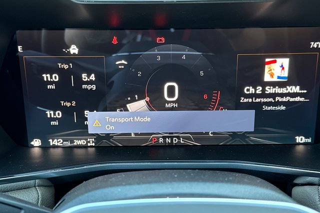 New 2026 GMC Canyon Denali w/ LPO, Denali Black Edition image 29