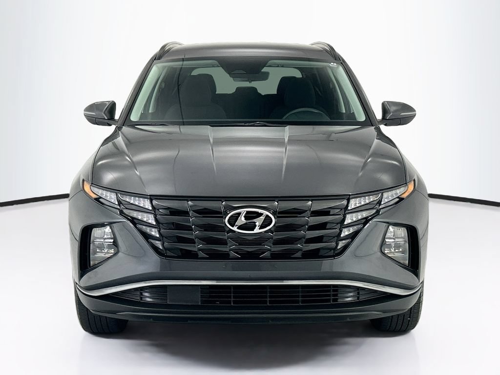 Used 2023 Hyundai Tucson SEL FWD image 2