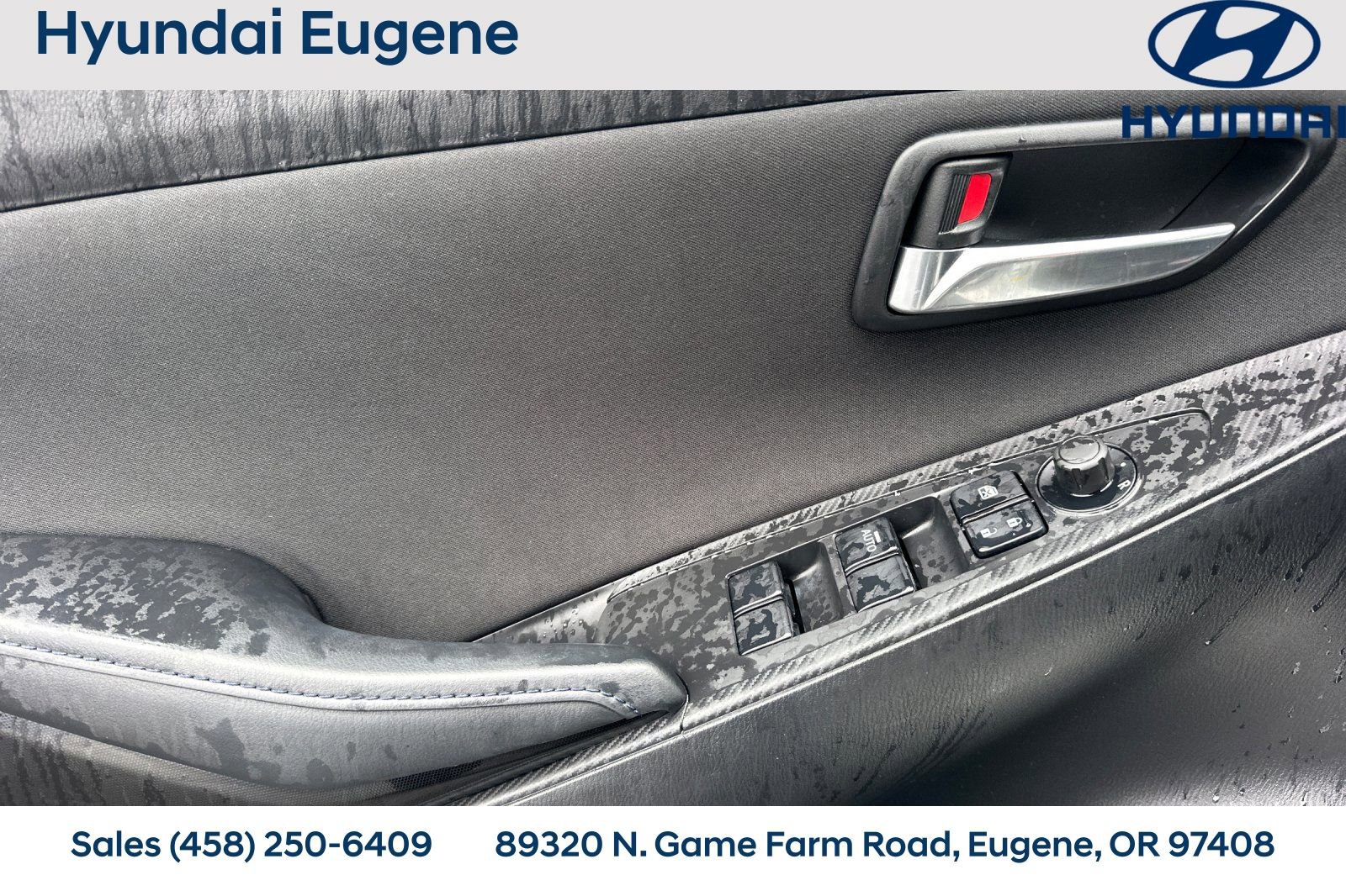 Used 2017 Toyota Yaris iA image 12