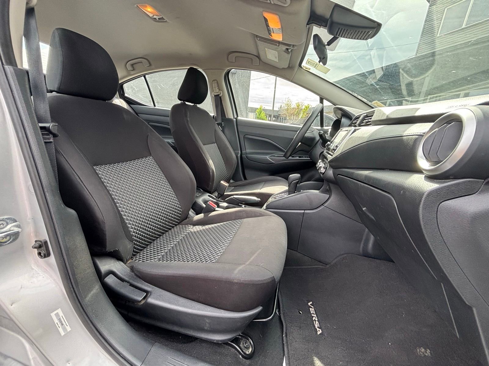 Used 2021 Nissan Versa S FWD image 15