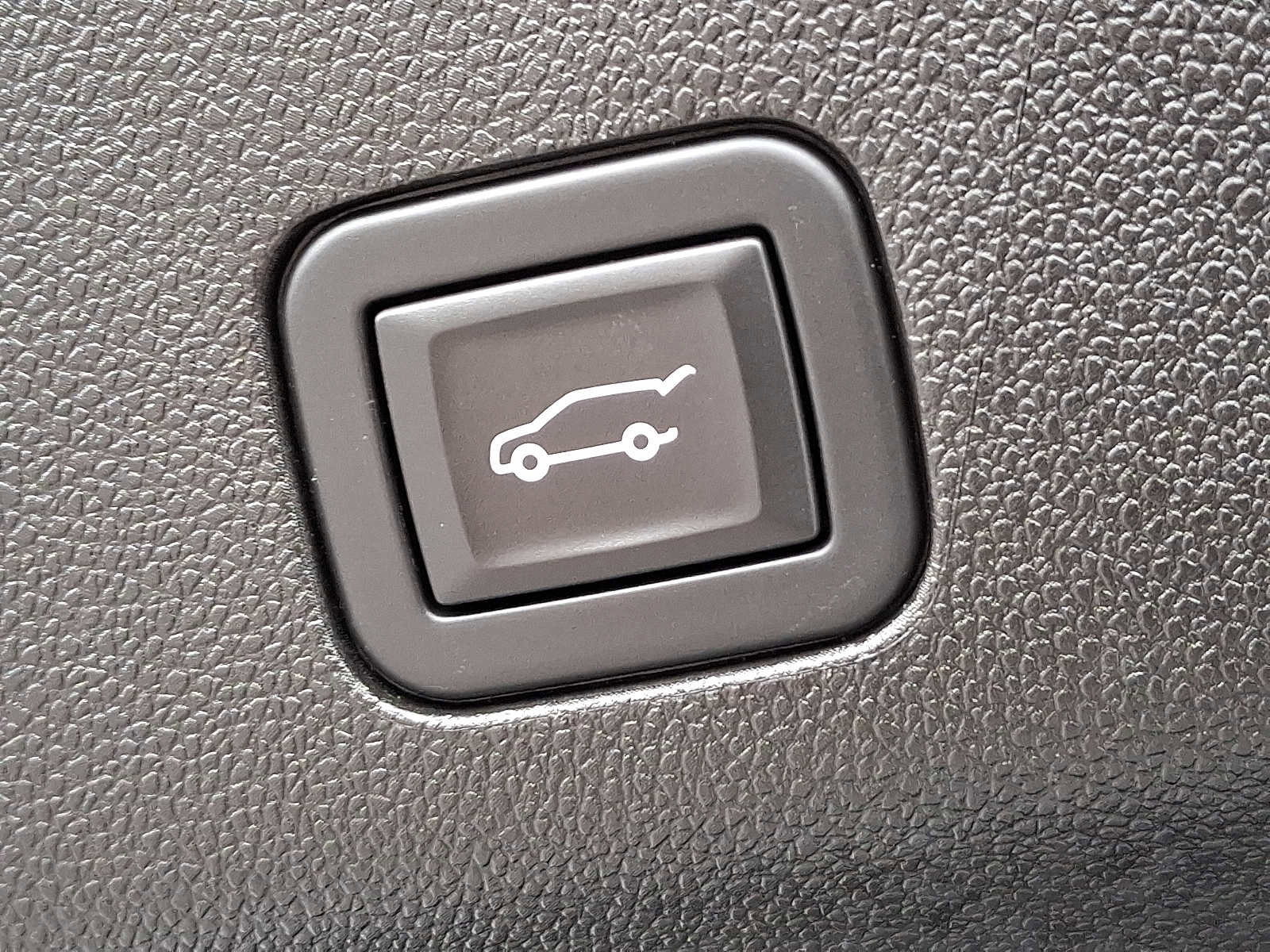 Used 2023 Chevrolet Tahoe LT AWD/4WD image 26