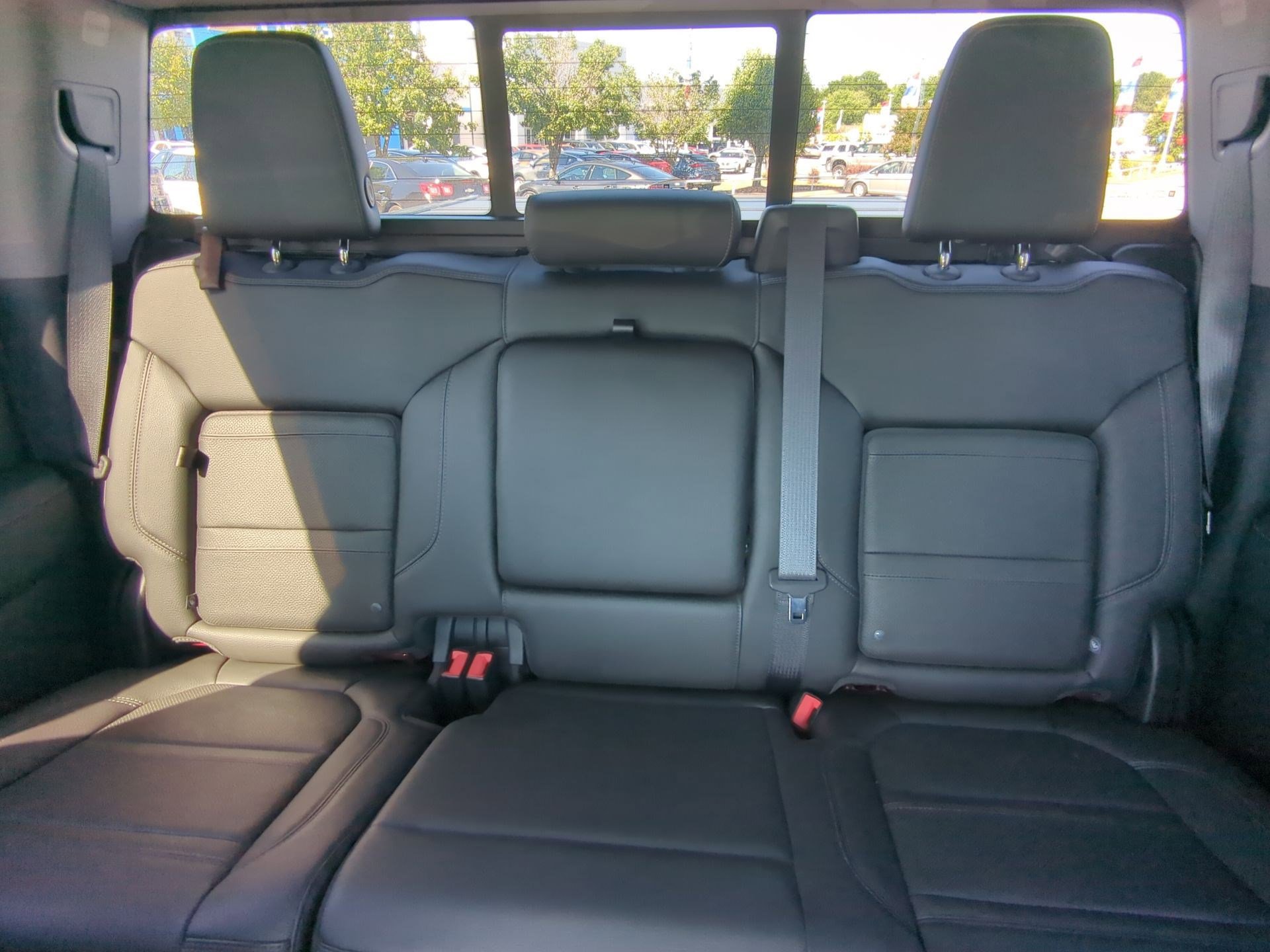 Used 2019 GMC Sierra 1500 Denali w/ Driver Alert Package II AWD/4WD image 21