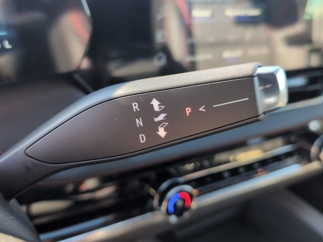 New 2026 Chevrolet Equinox RS w/ Convenience Package III image 24