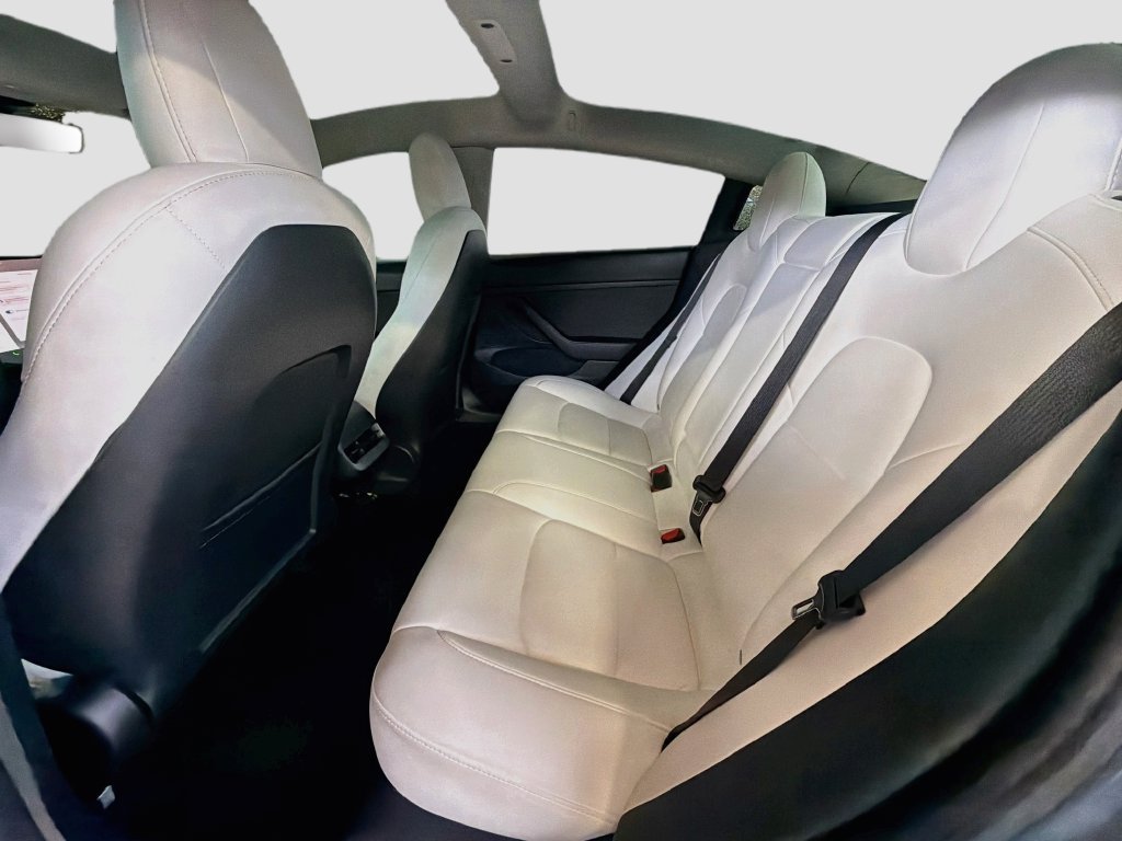 Used 2022 Tesla Model 3 RWD image 25