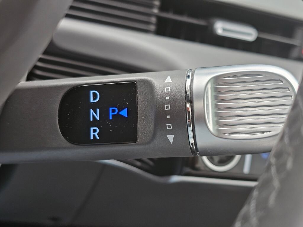 Used 2023 Hyundai Ioniq 5 Limited image 24