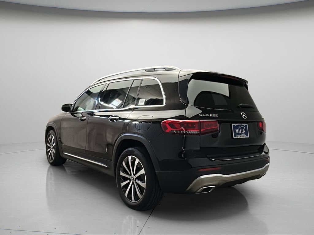 Used 2021 Mercedes-Benz GLB 250 4MATIC image 6