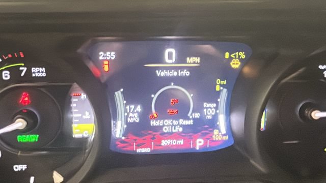 Used 2024 Jeep Wrangler Unlimited Sahara w/ Safety Group AWD/4WD image 15