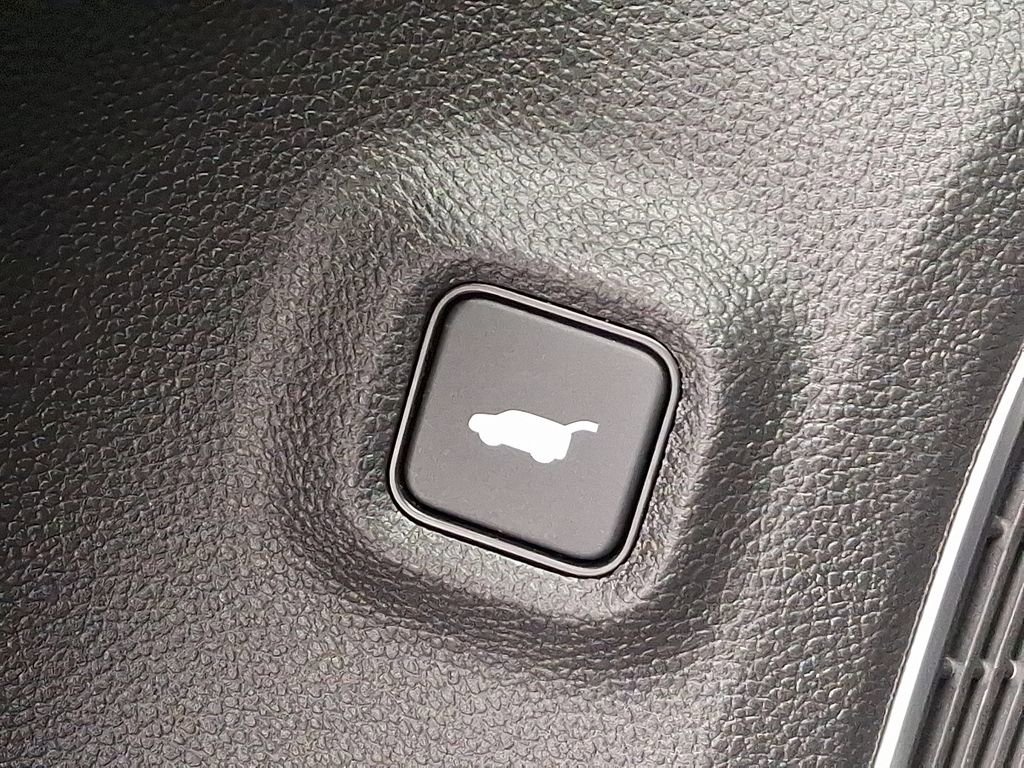 Certified 2026 Acura MDX FWD w/ Technology Package image 28