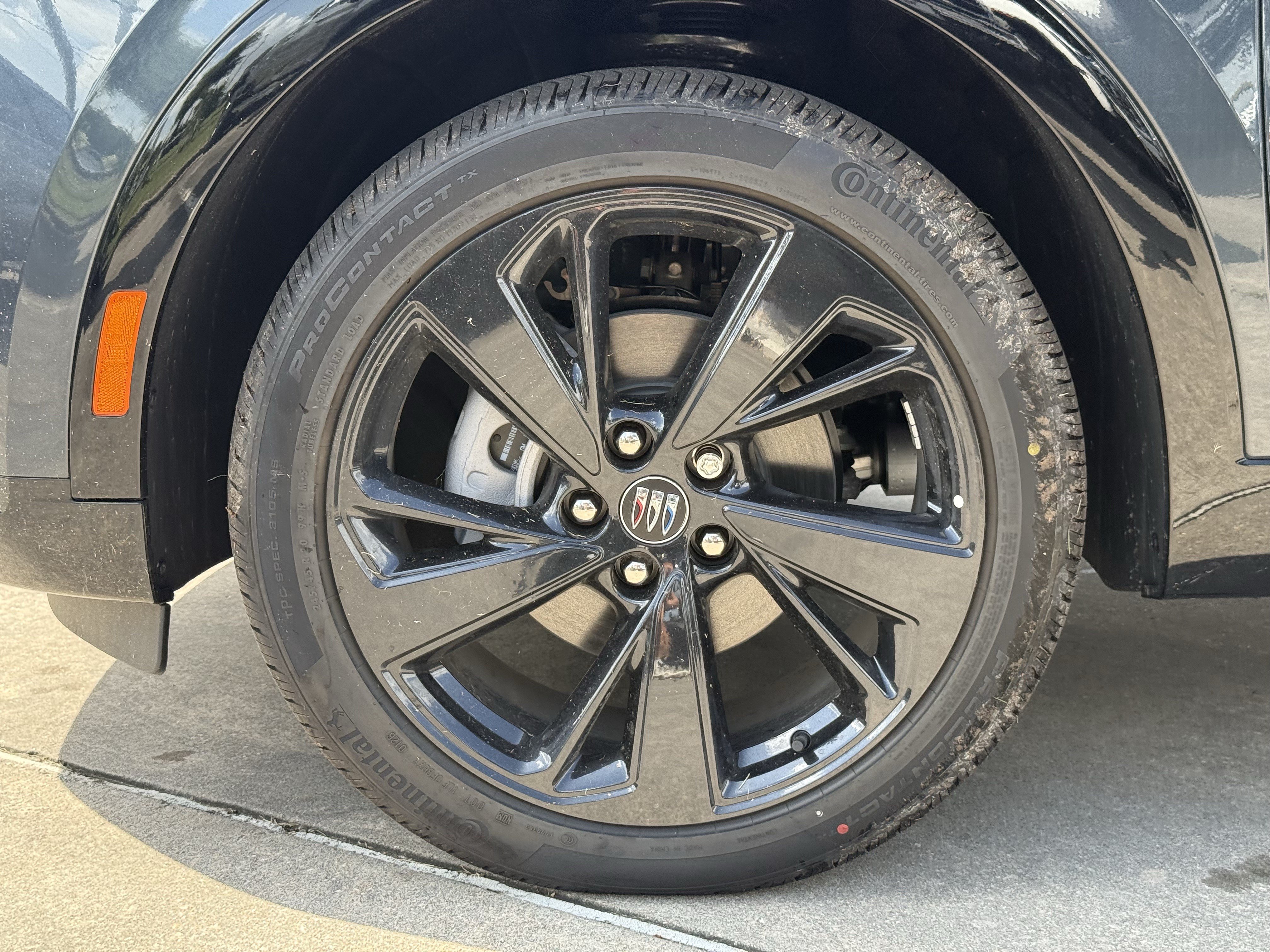 New 2026 Buick Envision Sport Touring AWD/4WD image 9