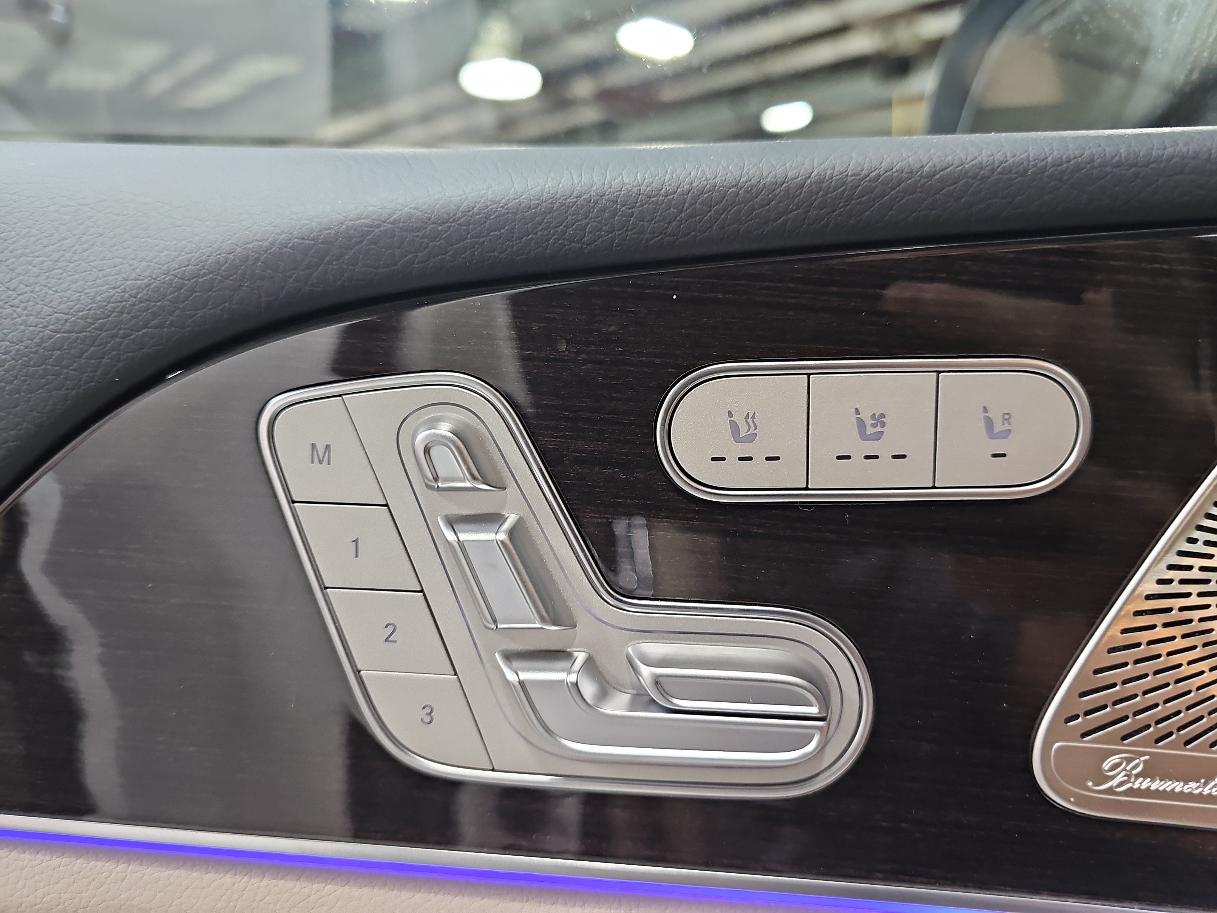 New 2026 Mercedes-Benz GLS 450 4MATIC image 31