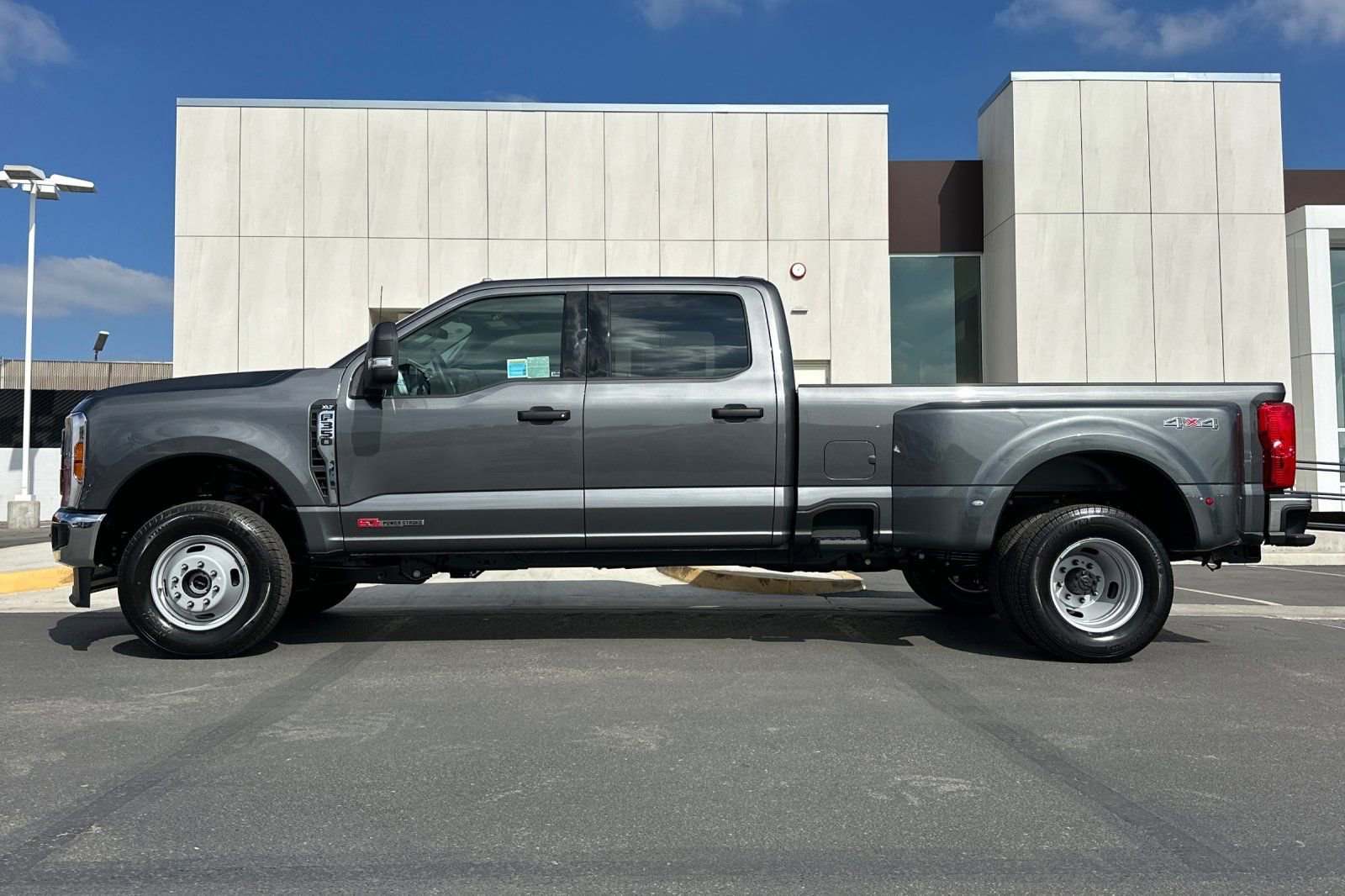 New 2026 Ford F350 XLT image 6