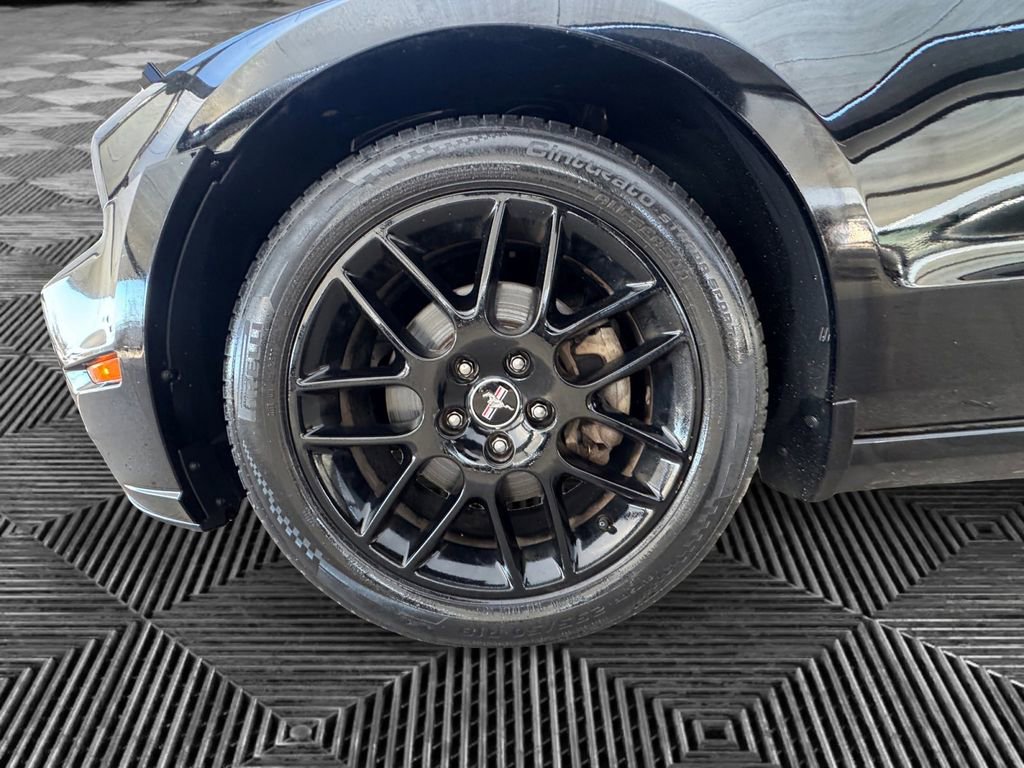 Used 2014 Ford Mustang Coupe w/ Equipment Group 102A image 9