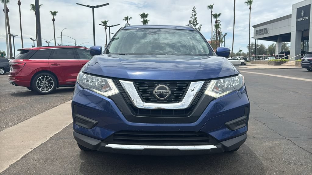 Used 2020 Nissan Rogue SV AWD/4WD image 3