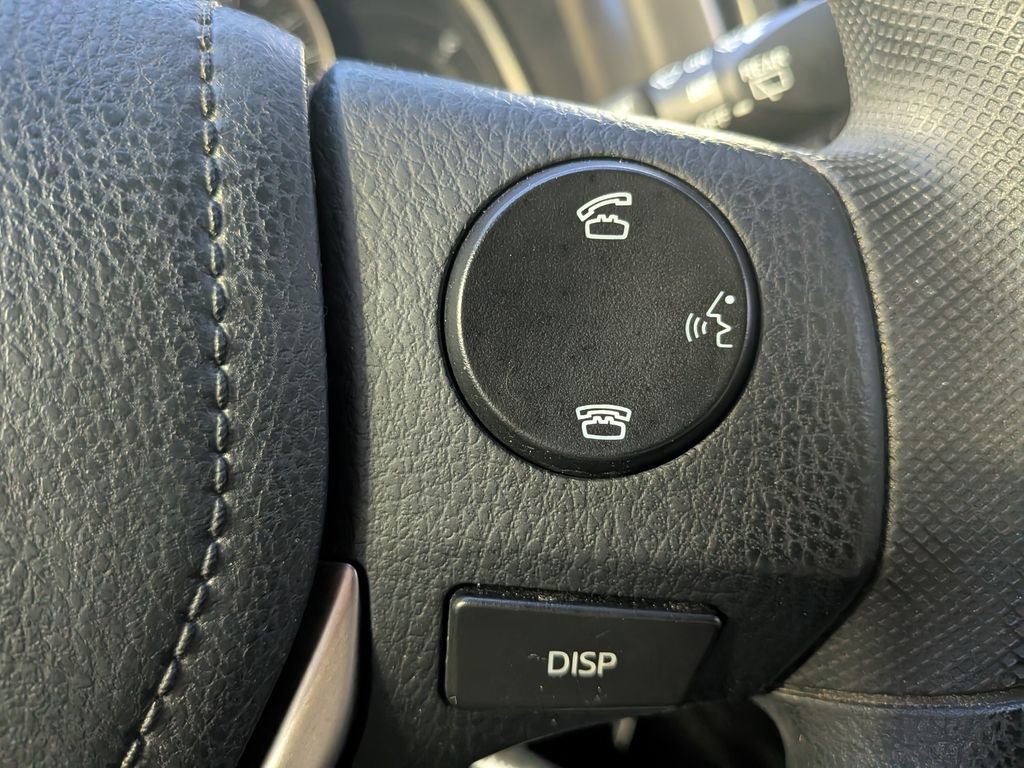 Used 2015 Toyota RAV4 LE image 14