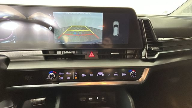Used 2023 Kia Sportage EX FWD image 24