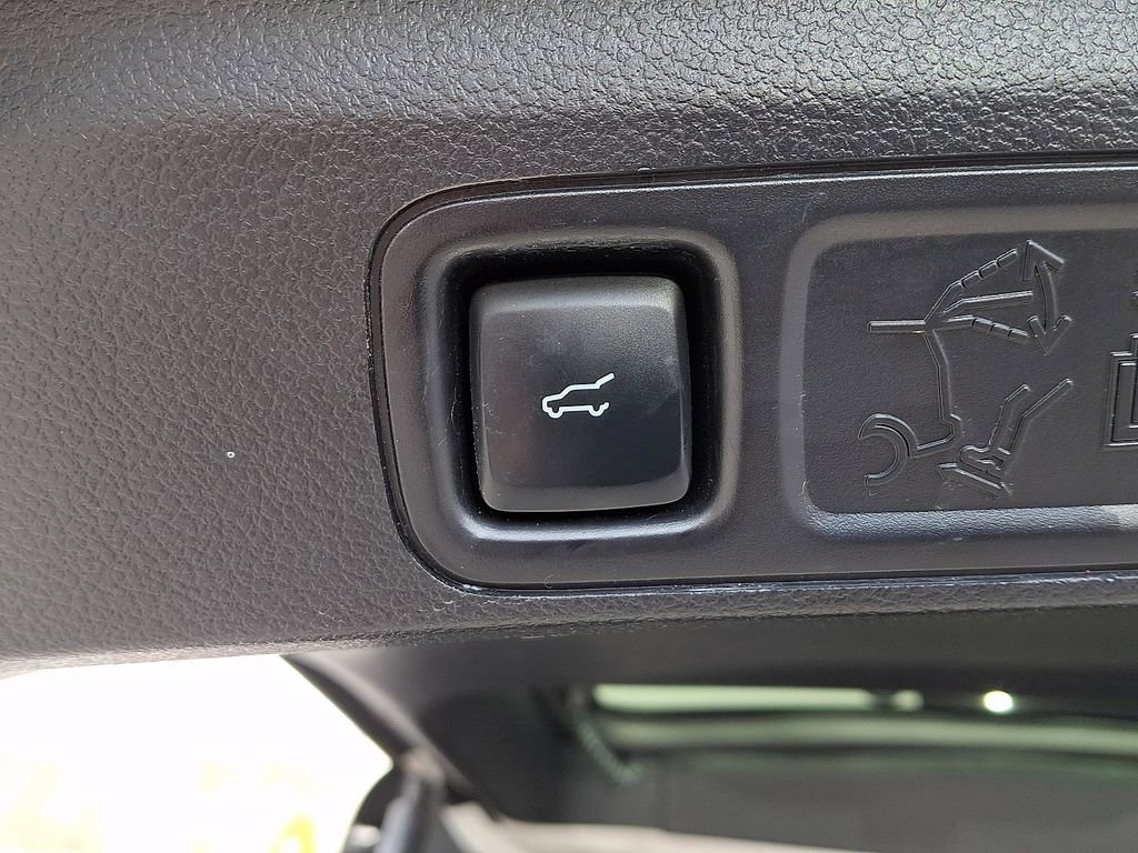 Used 2019 Lincoln Navigator Reserve image 31