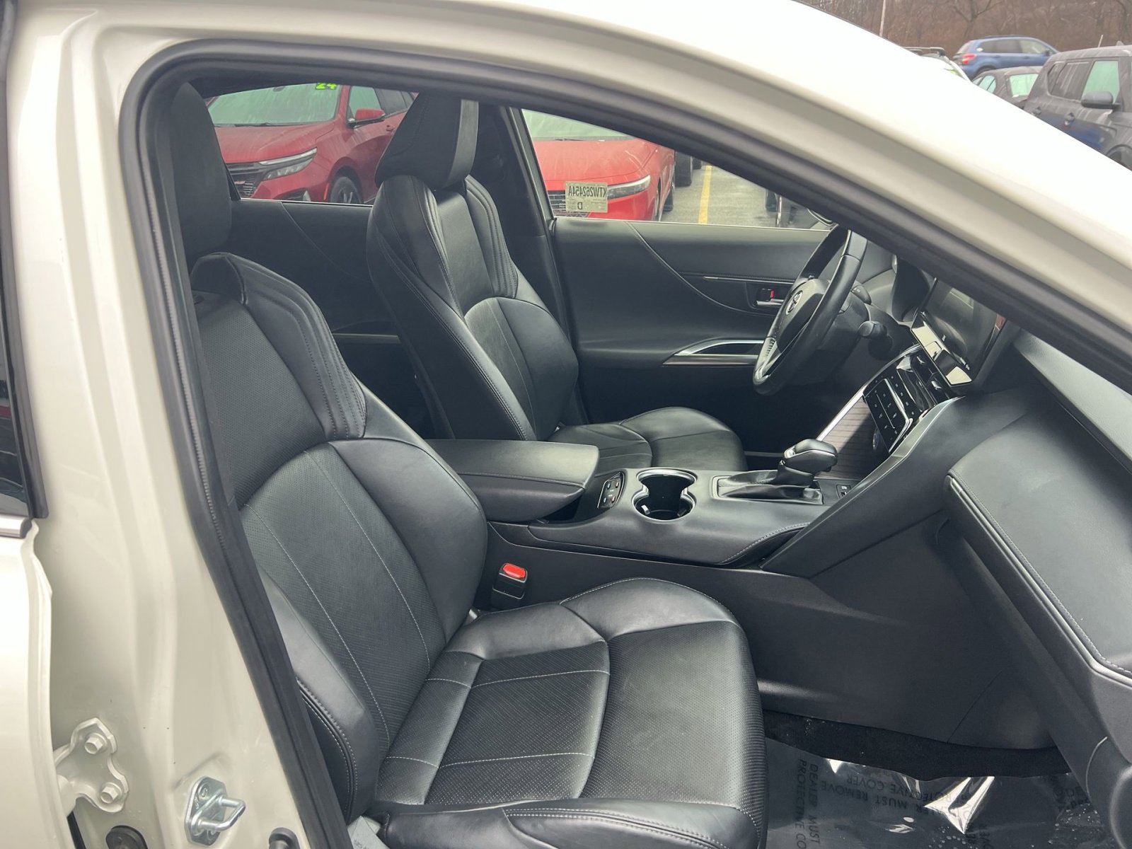 Used 2022 Toyota Venza Limited w/ Advanced Technology Package image 27