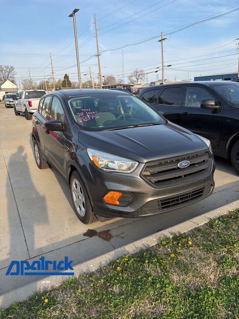 Used 2017 Ford Escape S image 1