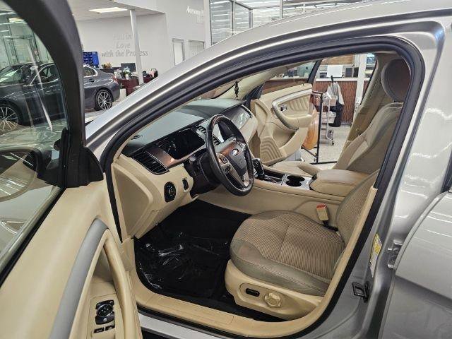 Used 2019 Ford Taurus SEL w/ Equipment Group 201A image 31