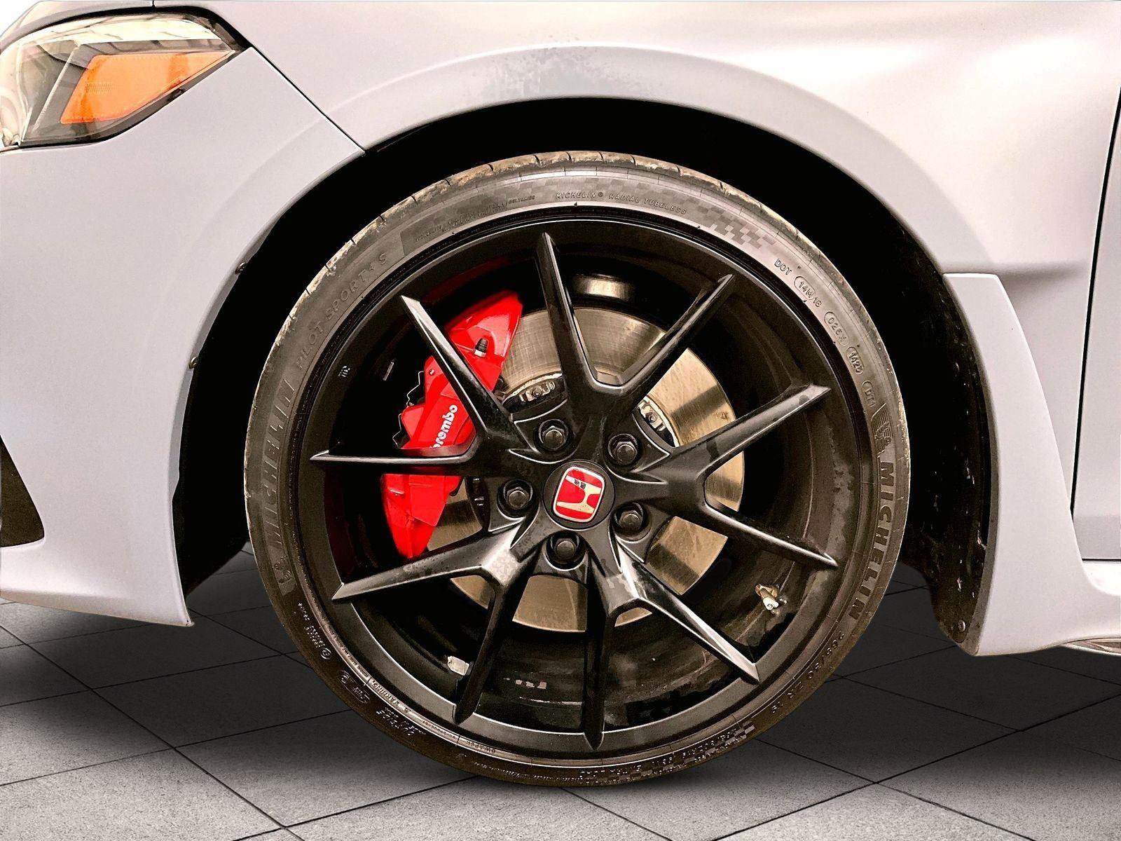 Used 2024 Honda Civic Type R image 8