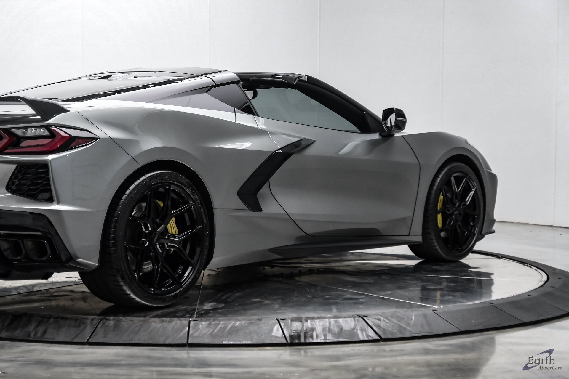Used 2023 Chevrolet Corvette Stingray Preferred Cpe w/ Z51 Performance Package RWD image 26