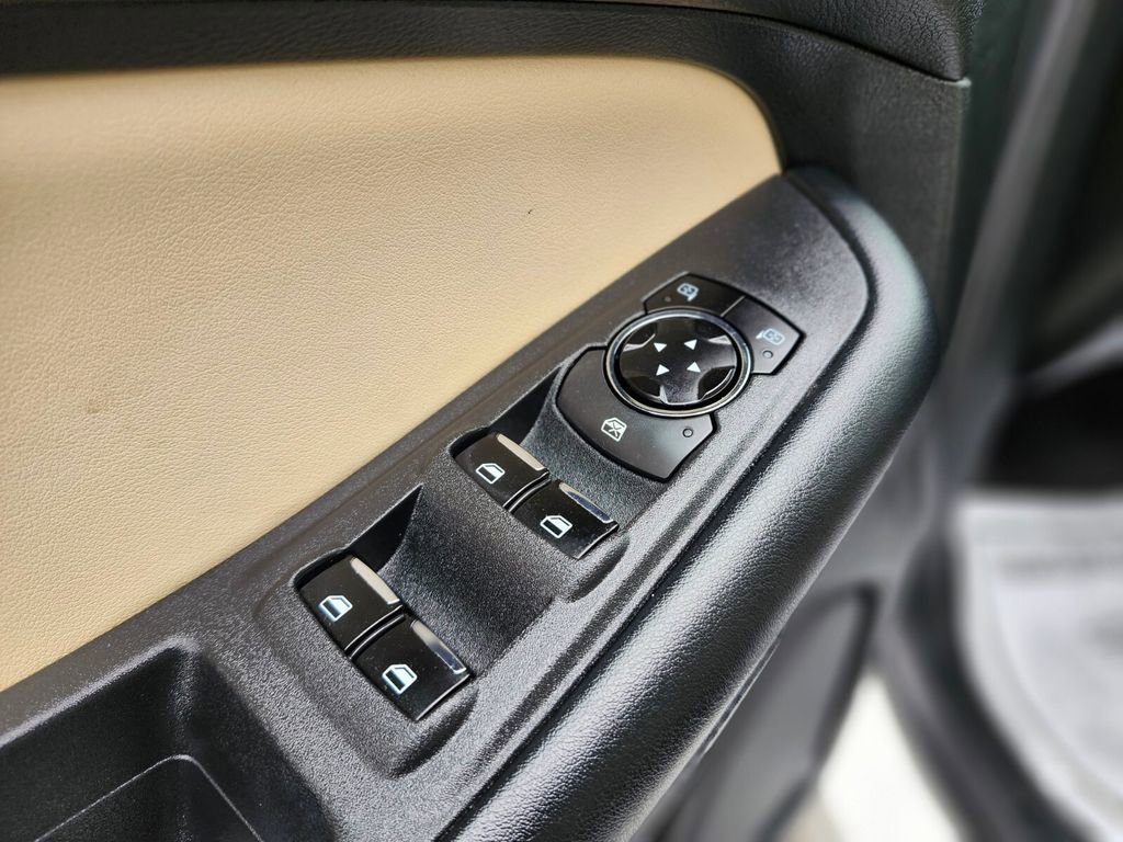 Certified 2022 Ford Edge SEL w/ Convenience Package image 17