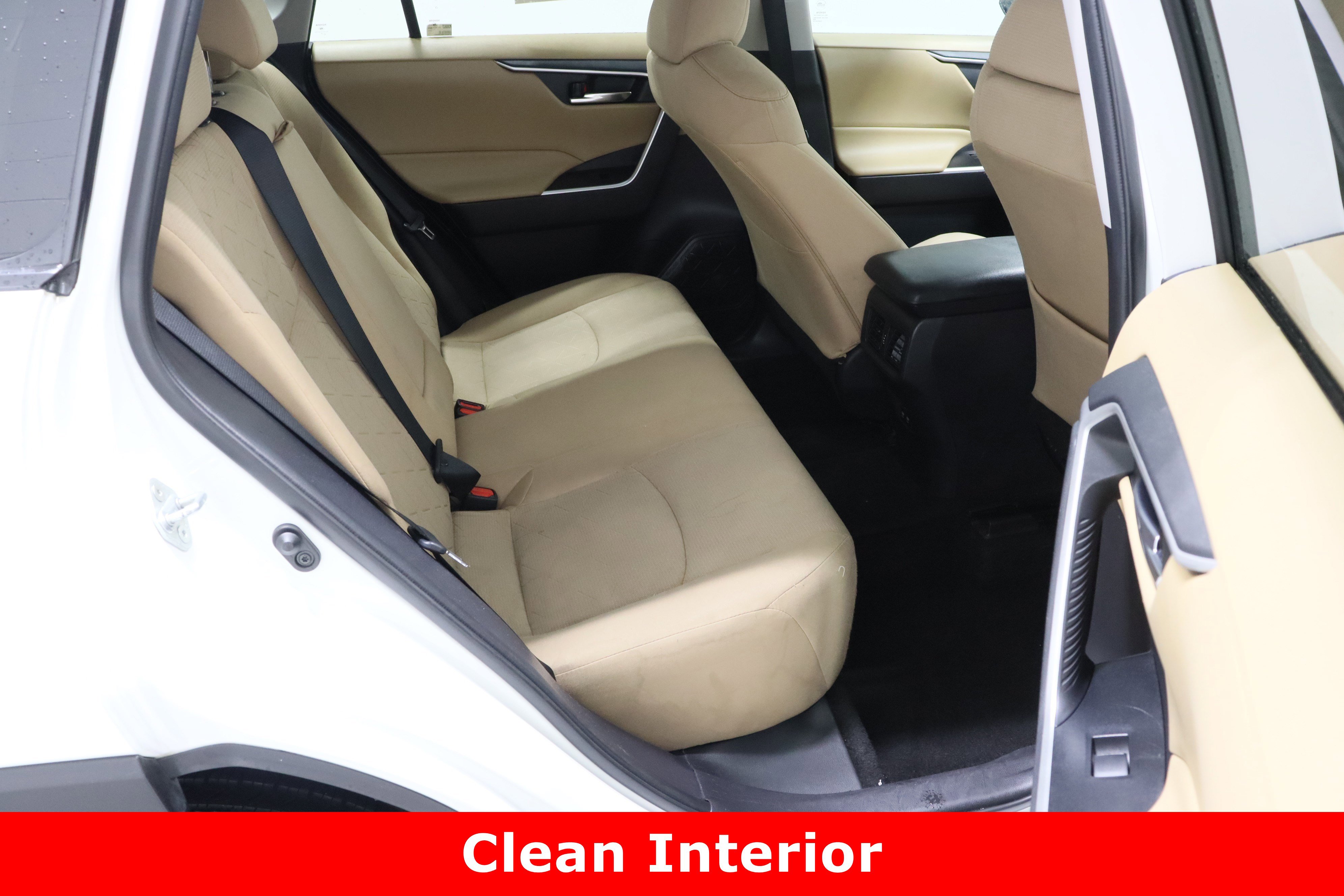 Used 2021 Toyota RAV4 XLE image 34