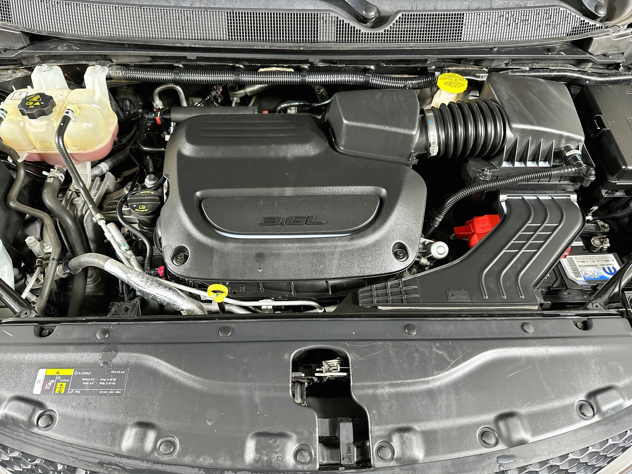 Used 2020 Chrysler Pacifica Touring-L FWD image 31