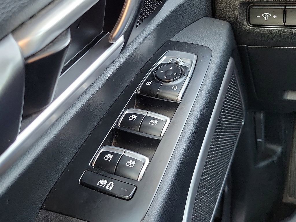 Used 2025 Kia Telluride S AWD/4WD image 14