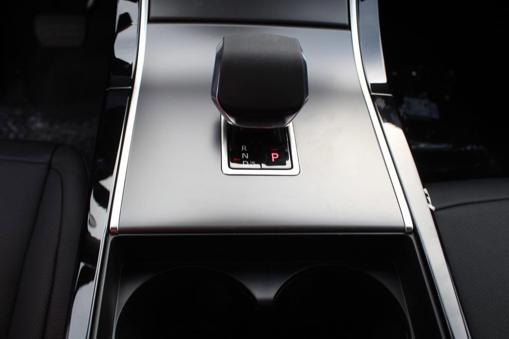 New 2026 Land Rover Range Rover Evoque S image 13