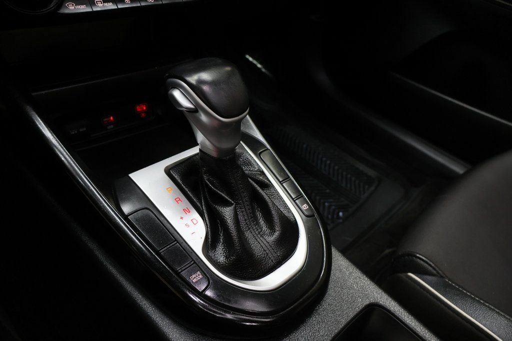 Used 2022 Kia Forte GT-Line w/ GT-Line Premium Package image 23