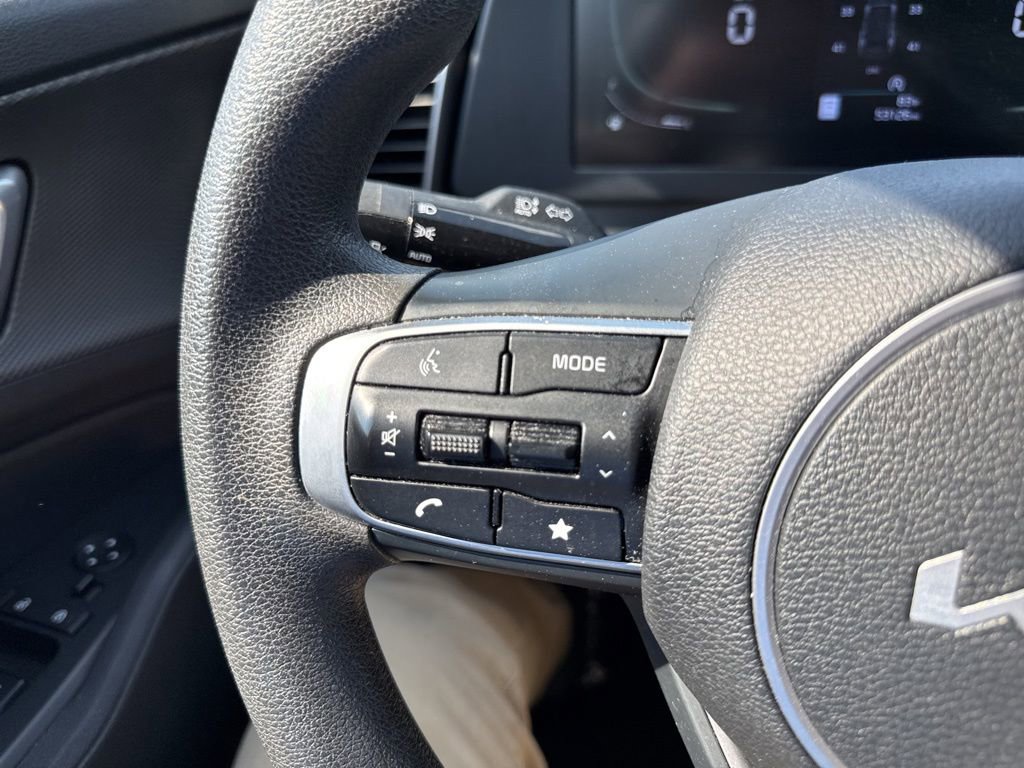 Used 2024 Kia Sportage LX image 26