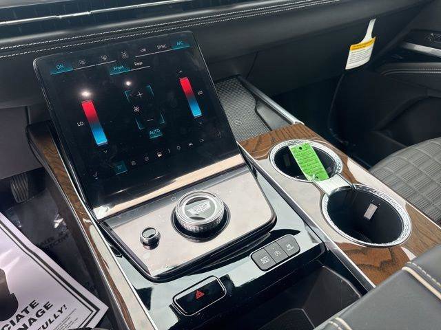 New 2025 Cadillac Escalade ESV Premium Luxury Platinum image 14