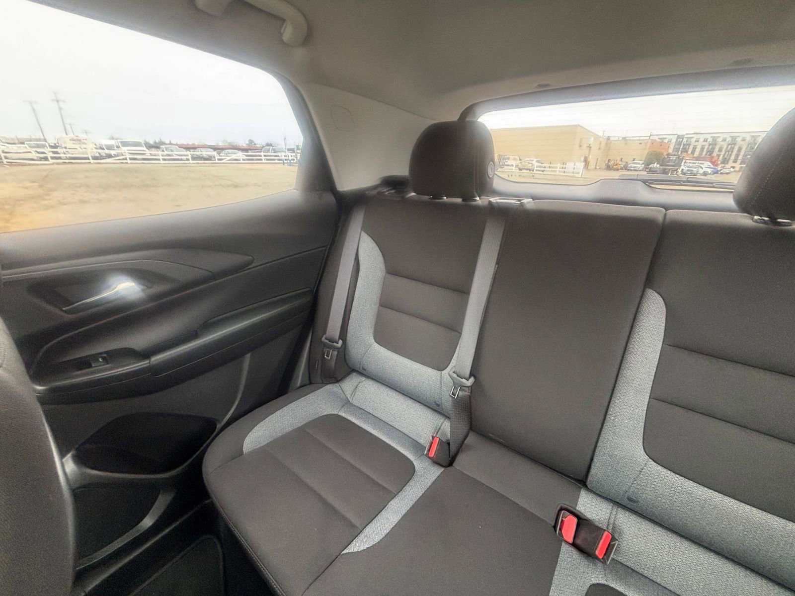 Used 2025 Chevrolet TrailBlazer LT FWD image 40