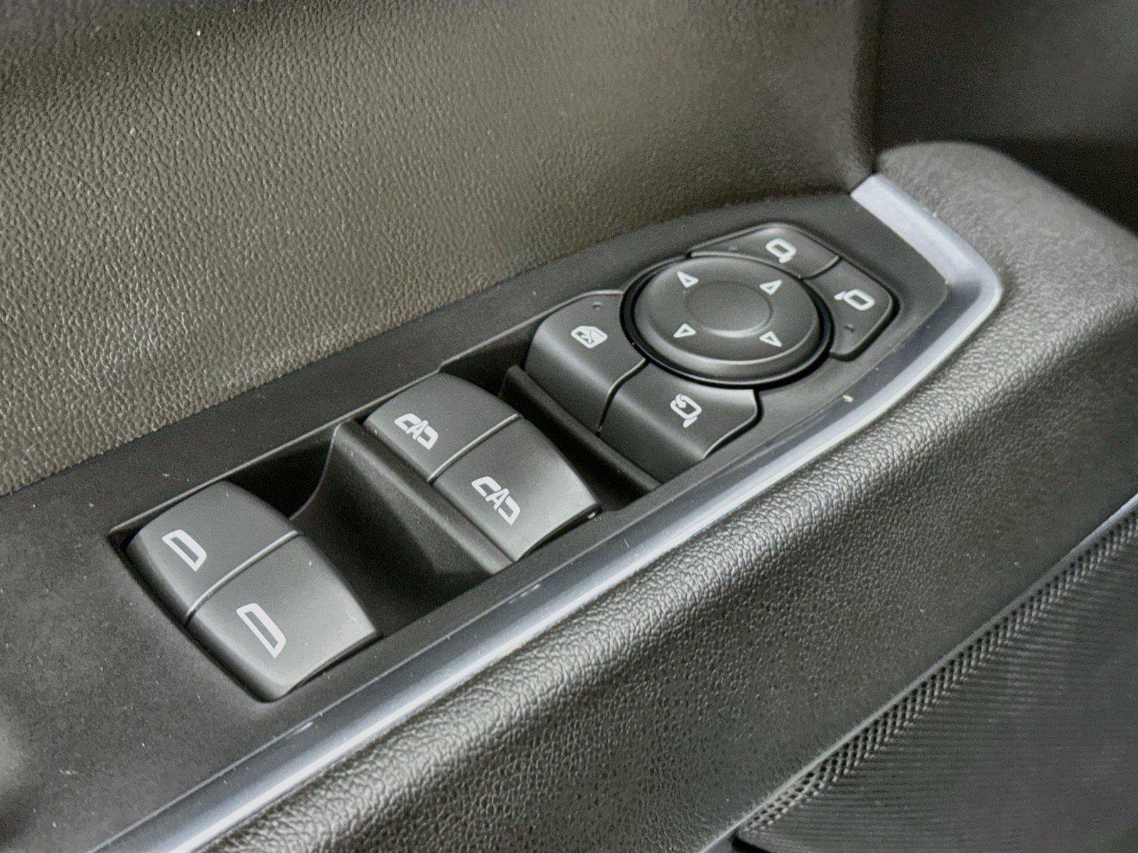 Used 2025 GMC Sierra 1500 SLT AWD/4WD image 27