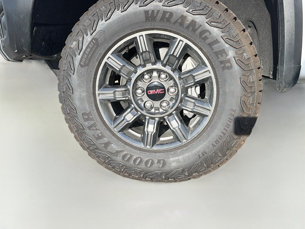 Used 2026 GMC Sierra 1500 AT4X AWD/4WD image 34