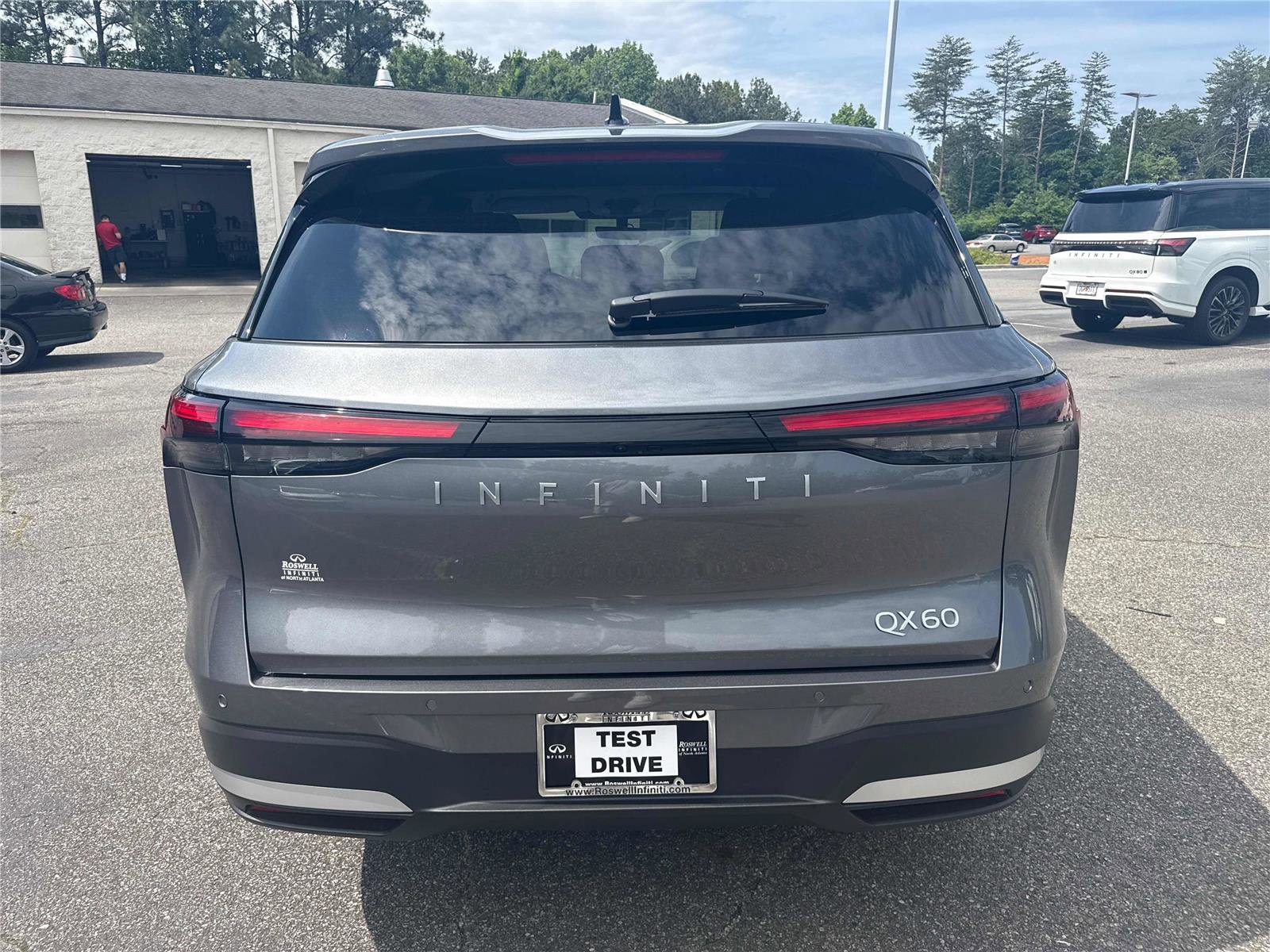 Certified 2026 INFINITI QX60 Pure w/ Cargo Package FWD image 7