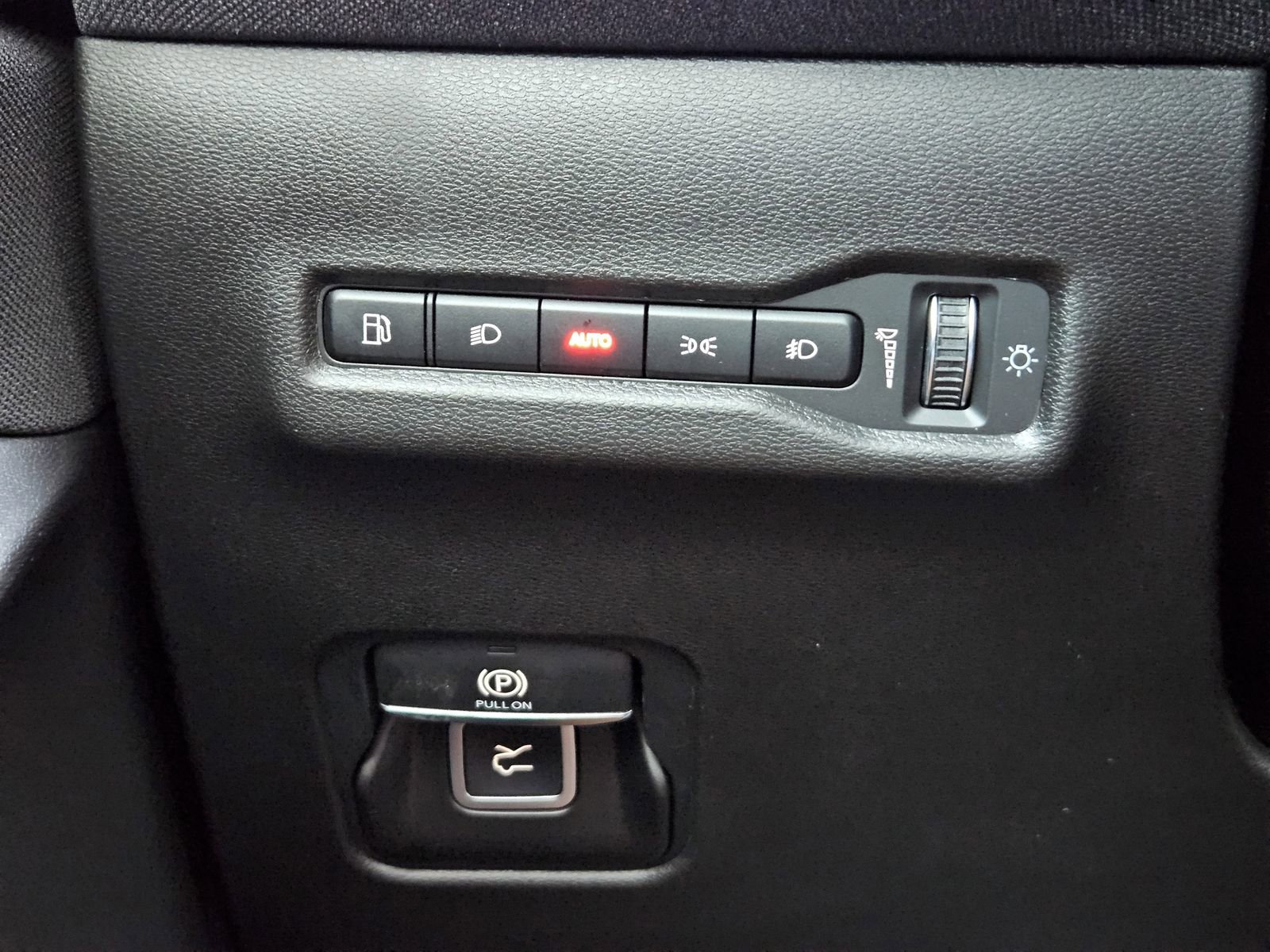 New 2026 Jeep Cherokee Laredo image 23