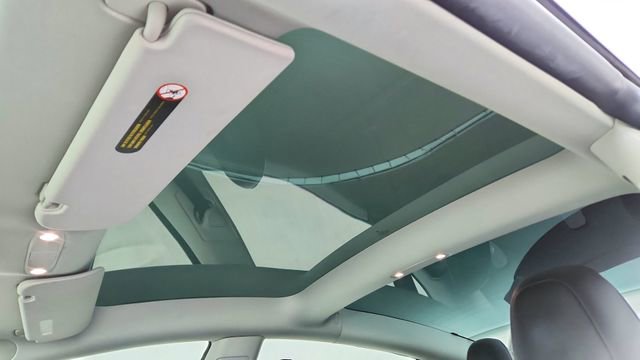 Used 2023 Tesla Model 3 Performance image 49