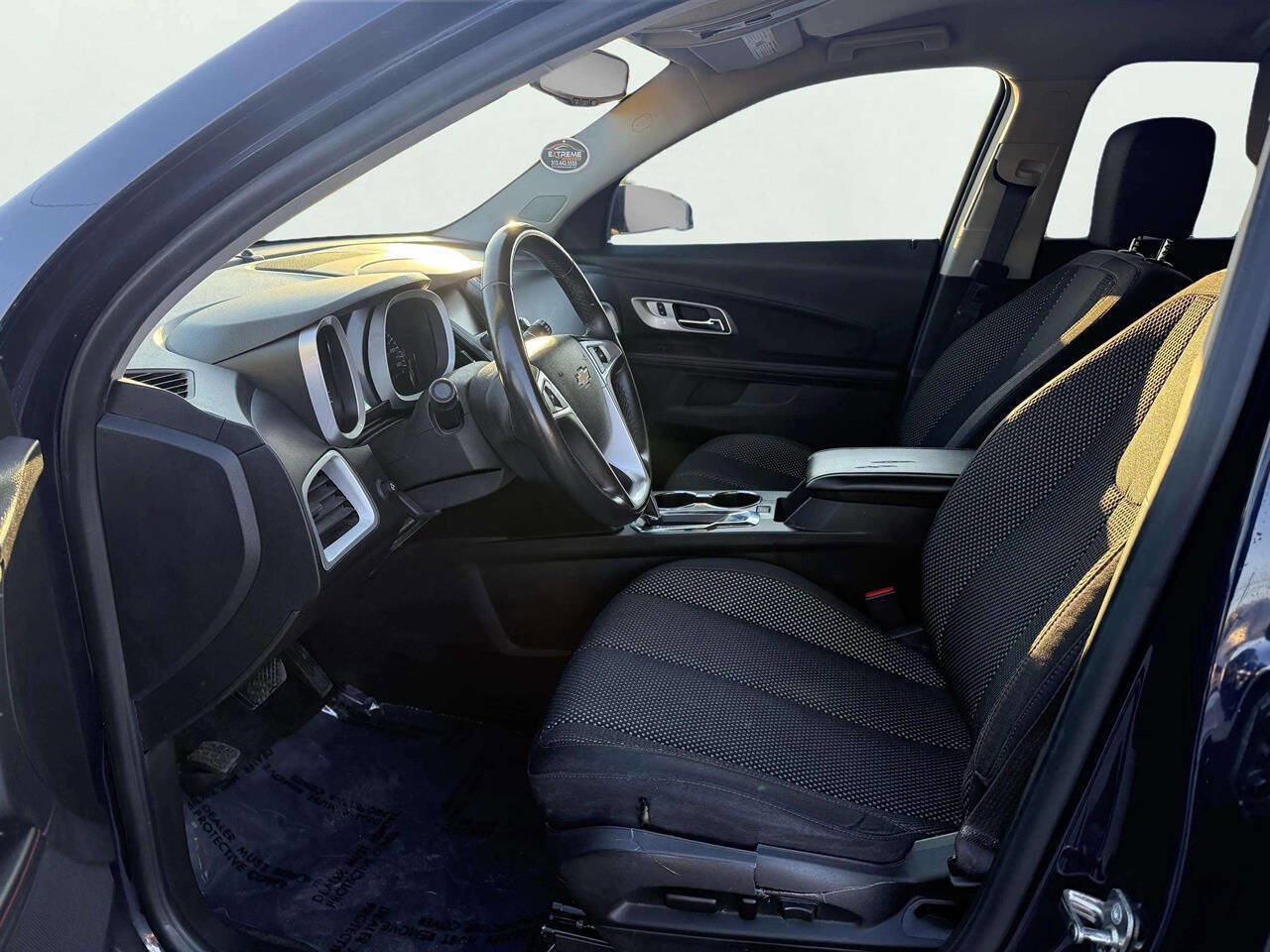 Used 2015 Chevrolet Equinox LT w/ Driver Convenience Package image 10