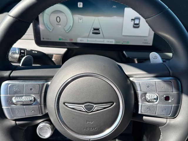 Used 2025 Genesis GV60 Advanced AWD/4WD image 36