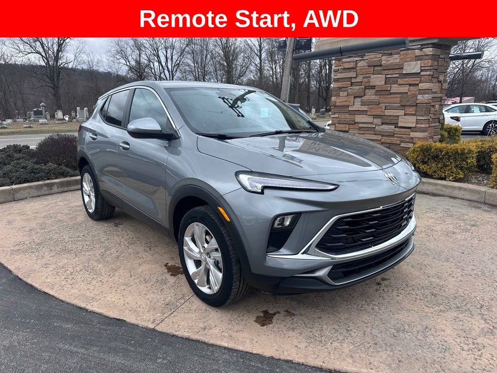 Used 2025 Buick Encore GX Preferred AWD/4WD image 1