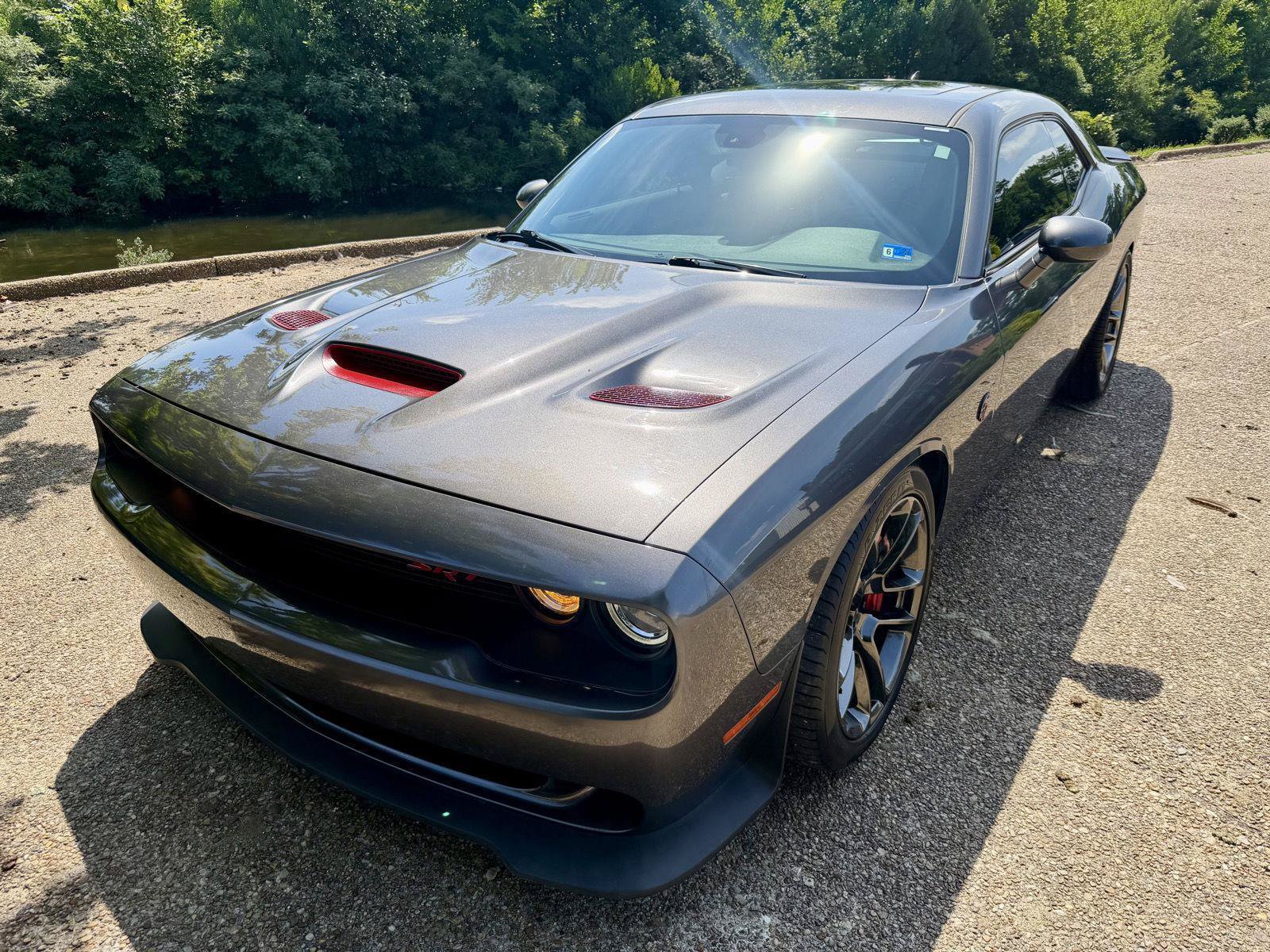 Used 2017 Dodge Challenger SRT Hellcat RWD image 12