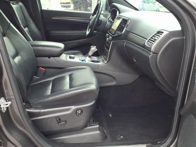 Used 2021 Jeep Grand Cherokee Limited w/ Premium Lighting Group AWD/4WD image 12