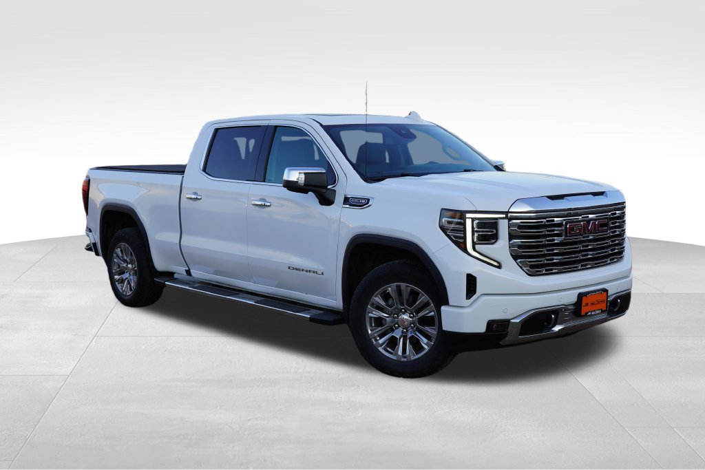 Used 2024 GMC Sierra 1500 Denali AWD/4WD image 1