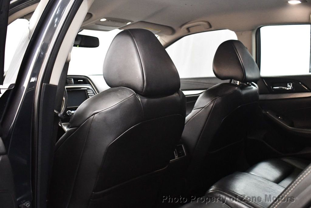 Used 2017 Nissan Maxima 3.5 SV image 18