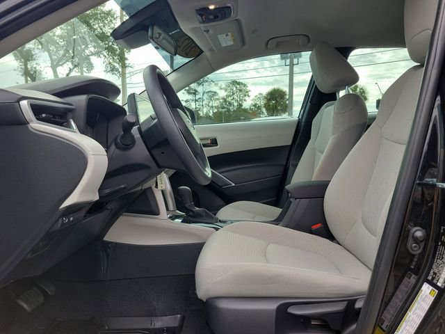 Used 2024 Toyota Corolla Cross L image 19