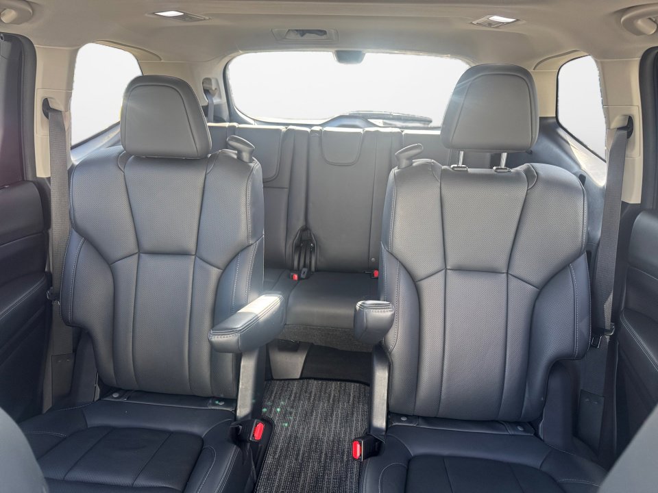 Used 2023 Subaru Ascent Touring image 15
