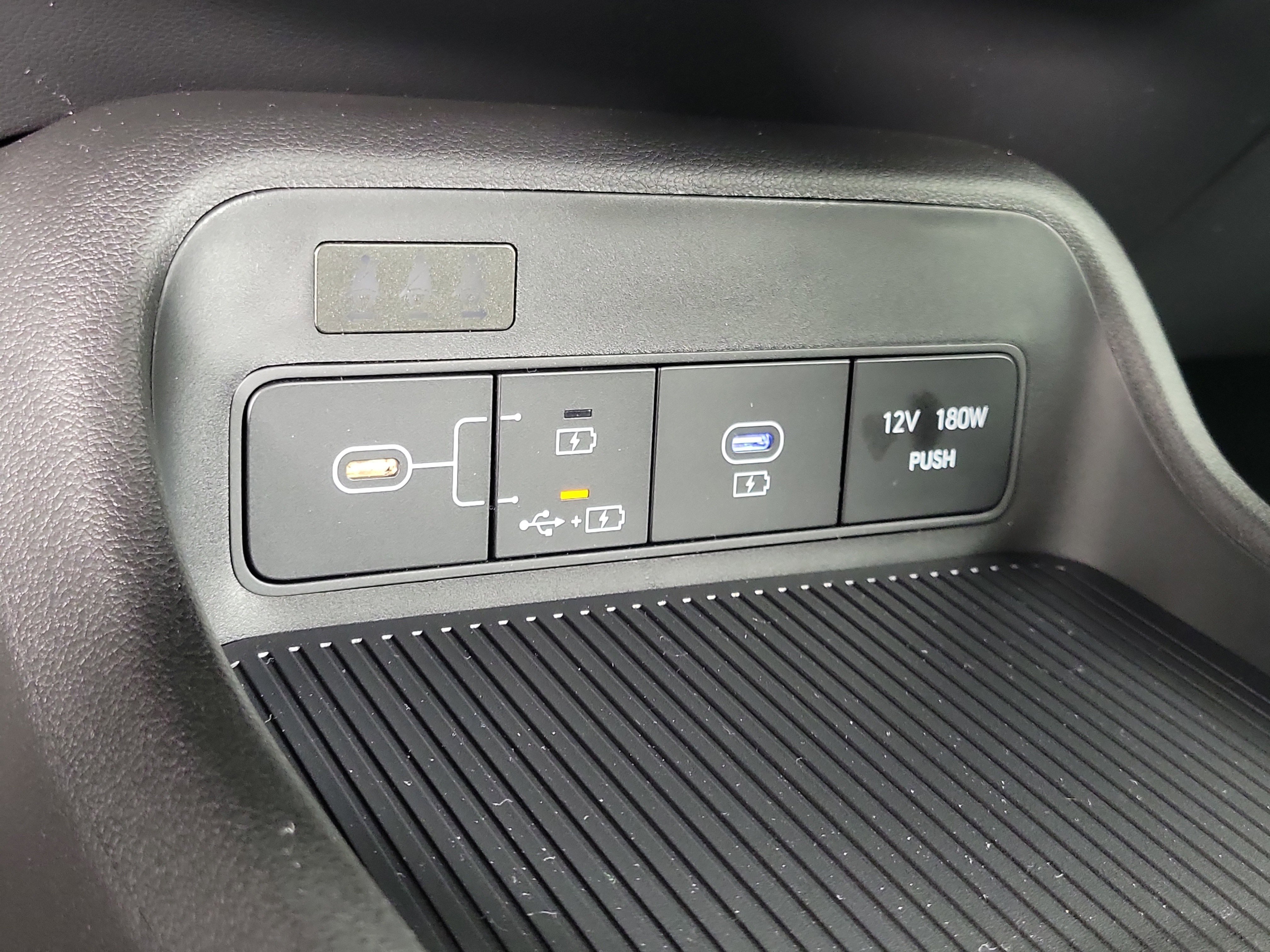 New 2026 Hyundai Kona SE AWD/4WD image 18