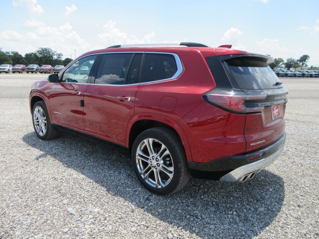 New 2025 GMC Acadia Denali image 9